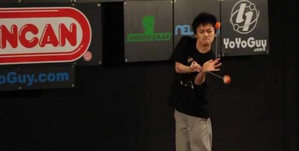 yoyo 600x304 Le roi du Yoyo