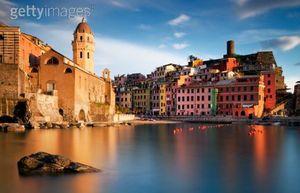 Cinque terre vernazza église