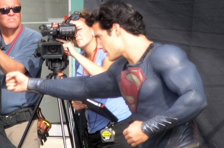 Photos : Le costume de Superman sous tous les angles …