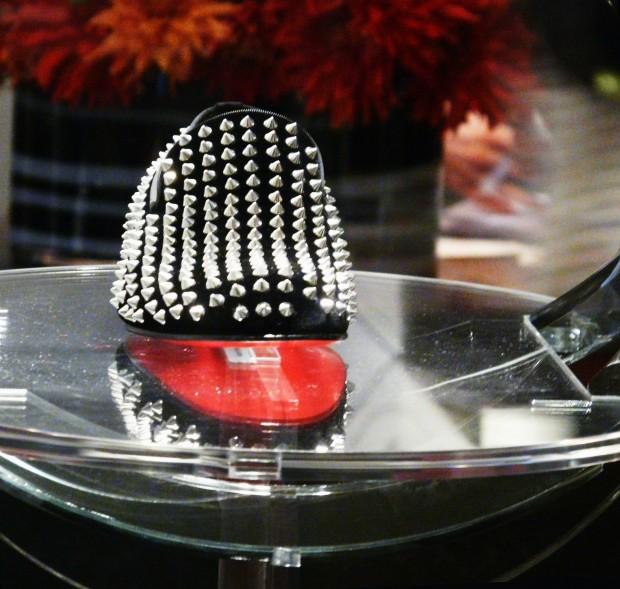 louboutin homme boutique