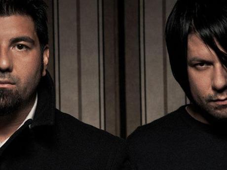 ††† (Crosses) remixé.