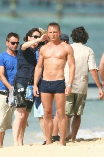 Sam mendes, daniel Craig, OO7, James Bond, espionnage, Attentats, New York, Usa, United States, Indes, tournages, actualité, actualité cinéma, ciné, cinéma, Carte Blanche,super hros, agent-secret, Quantum Of Solace, Casino Royale, 