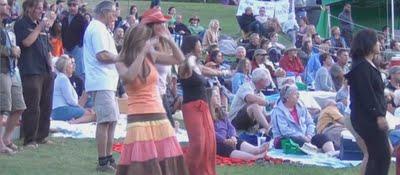 Être vues aux concerts