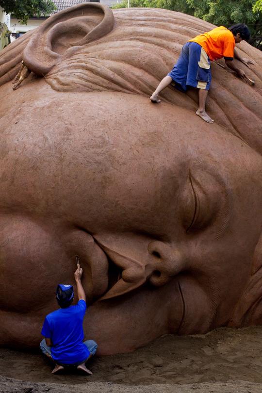 Eddy Prabandono – Massive Sculpture