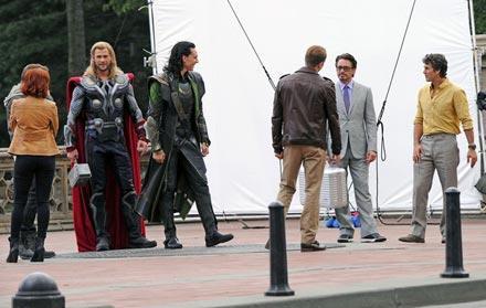Chris_Evans_Stars_Set_Avengers_NYC_MQcY3eWGmnxl.jpg