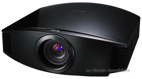 IFA 2011 : Sony lance un nouveau vidéoprojecteur 3D, le VPL-VW95ES IFA 2011 : Sony lance un nouveau vidéoprojecteur 3D, le VPL-VW95ES