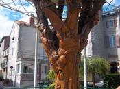 L'arbre sculpté Caylar(Pour Elisabeth)