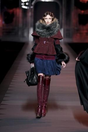 fashion-week-defile-dior-pret-a-porter-automne-hiver-2011-2012-2-812728.jpg