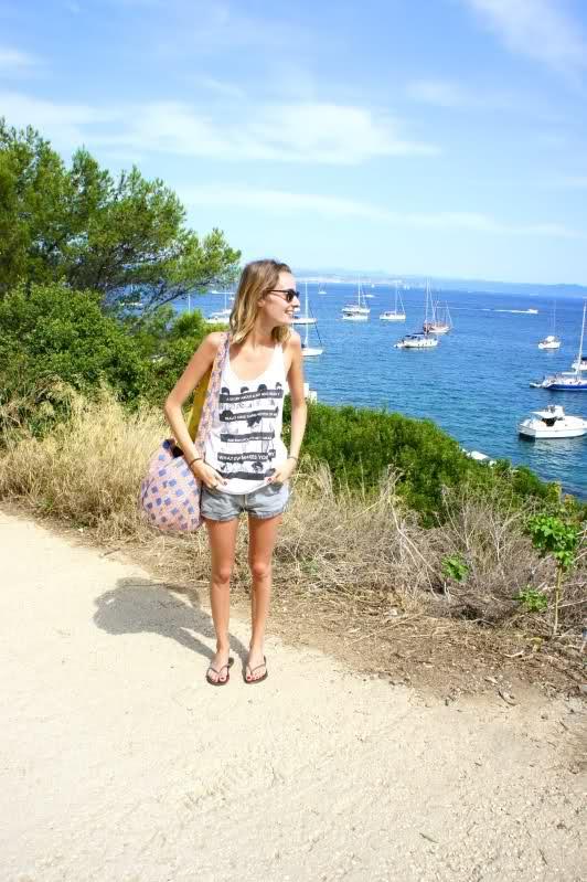 Image and video hosting by TinyPic