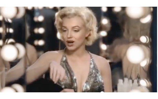Que fait Marilyn Monroe dans le dernier spot J’adore de Dior ?