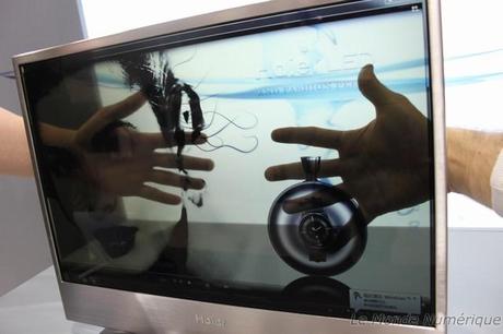 IFA 2011 : Haier expose une TV à écran organique où l’on voit à travers