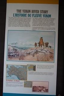 267-  De Yellowknife à Whitehorse via  Fort Providence, Fort Nelson, Skagway