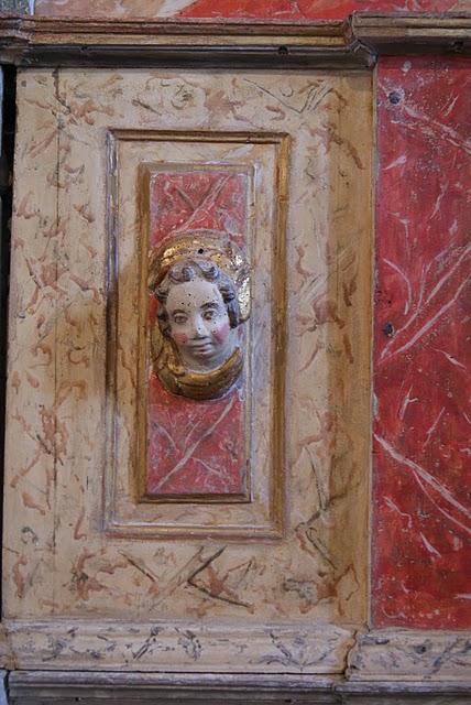 Au Pays Basque : petite merveille perdue au milieu de nulle part : St Nicolas d'Harambels, sur les chemins de St Jacques