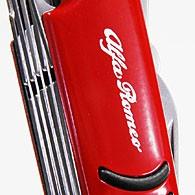 alfa romeo,goodies,insolite,couteau