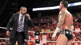 Triple H propose un combat sans disqualification à CM Punk lors de Night of Champions 2011