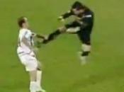 Pires fautes bagarres dans sport