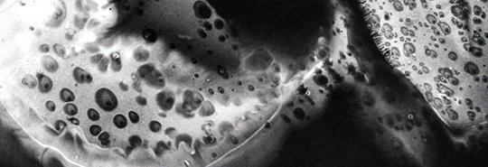 © Ruslan Khasanov 2011 - Liquid type in motion