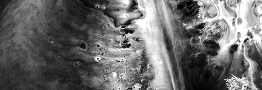 Ruslan Khasanov – Liquid type in motion