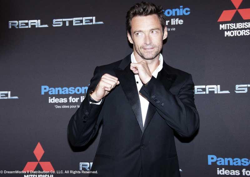 Real Steel : Hugh Jackman boxe Paris !