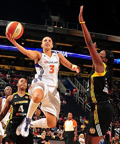 Diana-TAURASI--Phoenix-.jpg