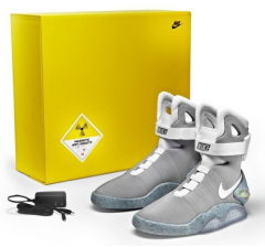 note,sponsorisée,nike,power laces,michael j fox,back to the future,retour vers le futur,le shaker de cyril