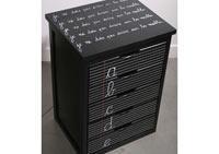 Meuble bois 5 tiroirs, noir et blanc