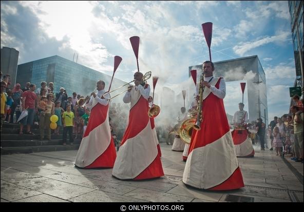Défense-Tours-Circus-048