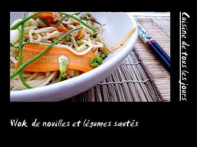 Wok-de-nouilles-et-legumes-sautes_2-copie-1.jpg