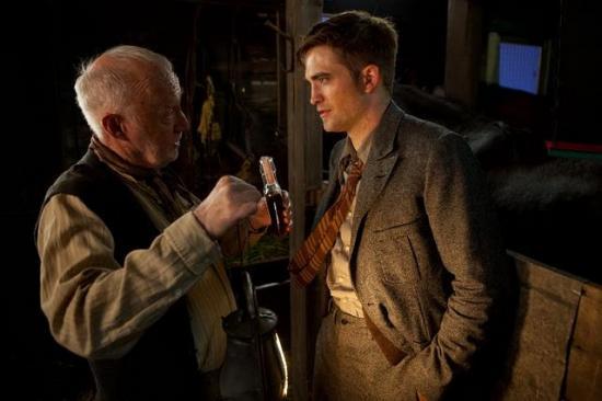 De nouvelles images de Robert Pattinson dans WFE