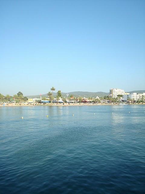 IBIZA STREETS & FORMENTERA