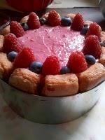 CHARLOTTE aux FRUITS ROUGES