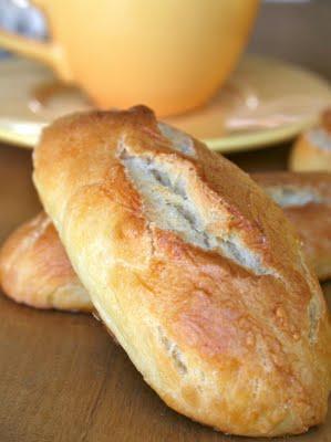 PETITS PAINS AU LAIT