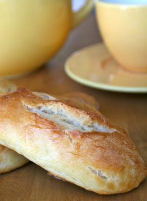 PETITS PAINS AU LAIT