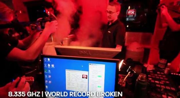 amd record Record du monde de fréquence à 8,429 GHz pour AMD !