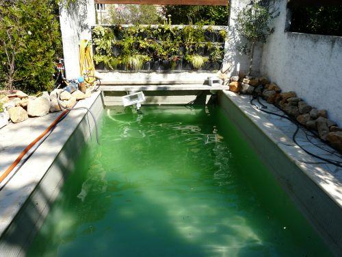 En dépit du temps estival, les travaux d'automne se poursuivent : journal du 16 septembre 2011