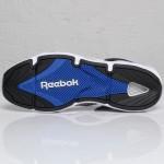 reebok kamikaze iii black royal 5 570x570 150x150 Reebok Kamikaze III (3) Black–Team Dark Royal–Steel 