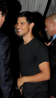 Photos de Taylor Lautner à l'After Party d'Abduction à LA