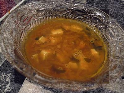 Soupe DUKAN aigre-douce au potiron,tofu & wakamé