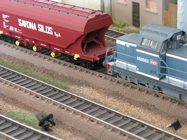 Travaux de peinture et de patine sur la voie C