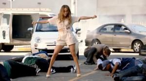 [Video] Jennifer Lopez – Papi.