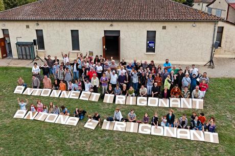 la photo de groupe du village