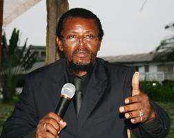 Jean-Jacques Ekindi au front