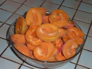 Tarte crumble aux abricots P1100015