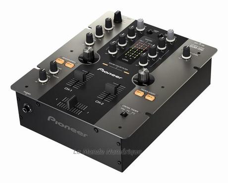 Nouvelle table de mixage Pioneer DJM-250, l’expérience des pros pour tous