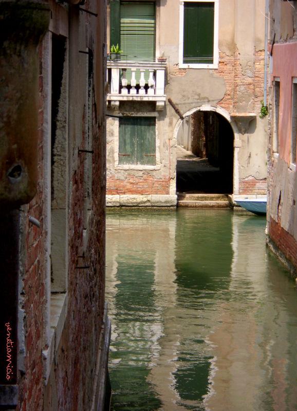 Atmosphère Vénitienne : S'Croce, d'un pont à l'autre...