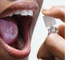 Mauvaise haleine : penser à brosser la langue
