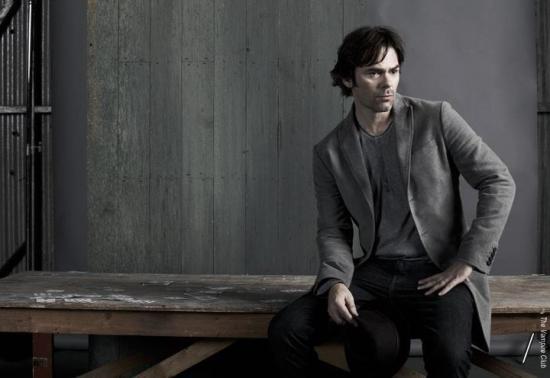 Billy Burke pose pour Flaunt Magazine