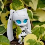 June 2011 : Walk with Drossel Nendoroid