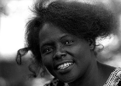 Wangari Maathai , une grande dame est partie
