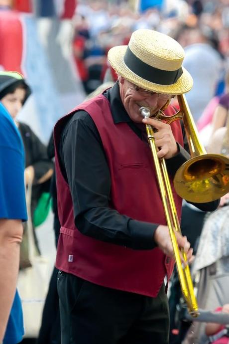 cortège des rigolos bonsecours,bonsecours,rigolos